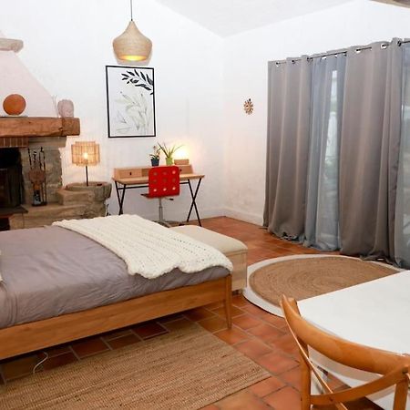 Loft La Perriere, Un Oasis En Pleine Ville Cholet Exterior foto