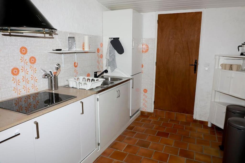 Loft La Perriere, Un Oasis En Pleine Ville Cholet Exterior foto